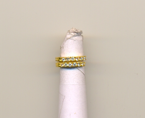 DIAMOND EARRING