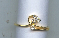 DIAMOND EARRING