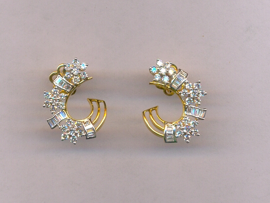 DIAMOND EARRING FANCY
