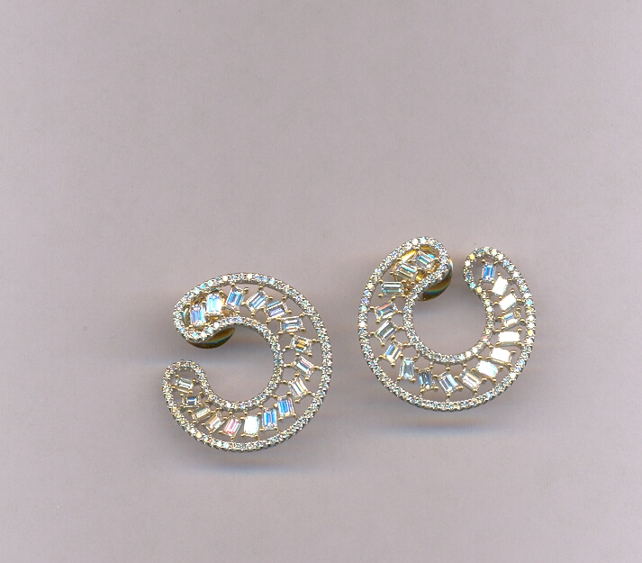 DIAMOND EARRING FANCY