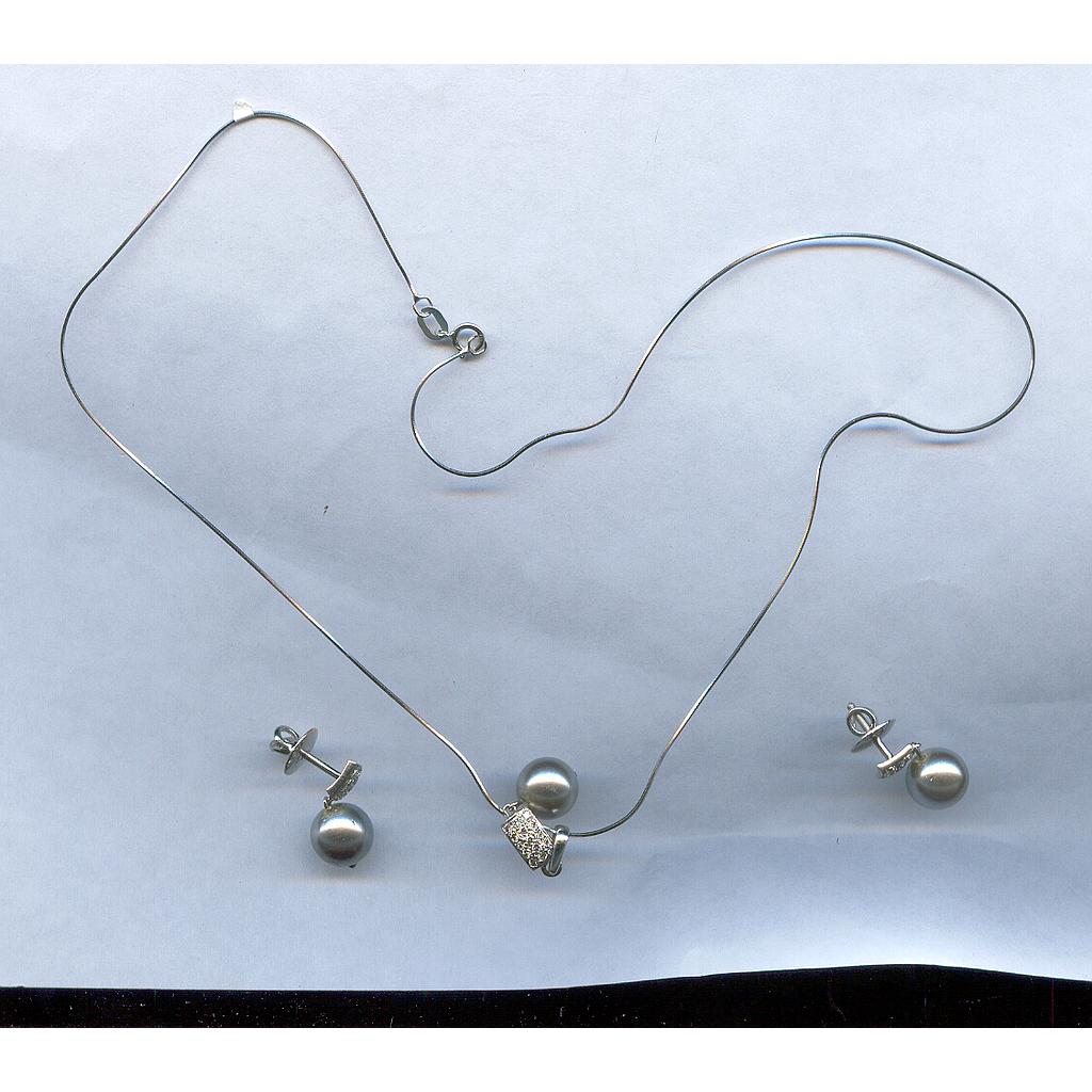 DIAMOND FULL SET PENDENT DESIGNER