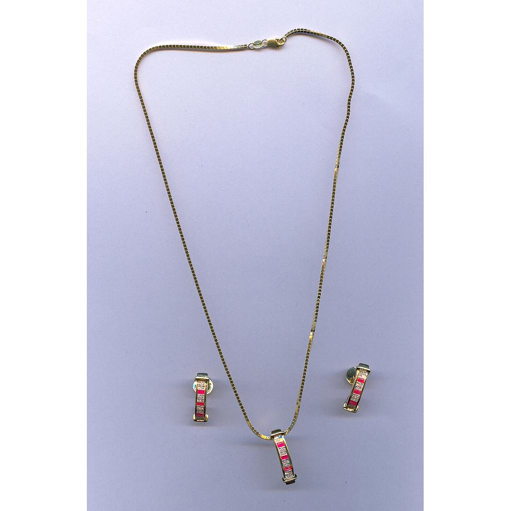 DIAMOND FULL SET PENDENT FANCY