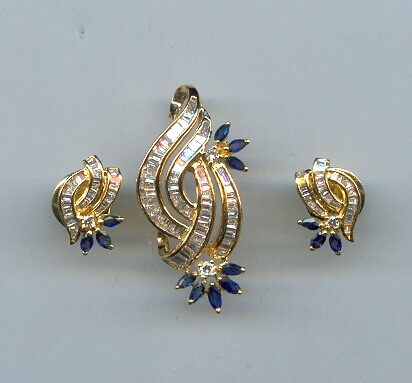 DIAMOND FULL SET PENDENT FANCY