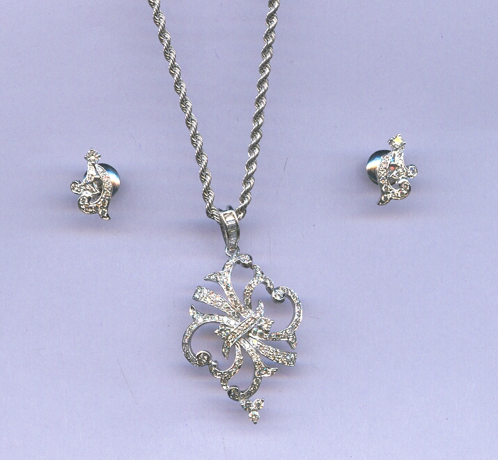 DIAMOND FULL SET PENDENT FANCY