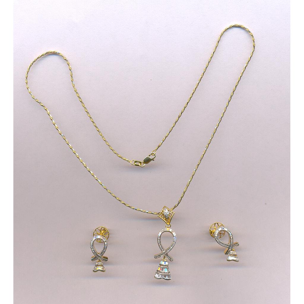 DIAMOND HALF SET PENDENT FANCY