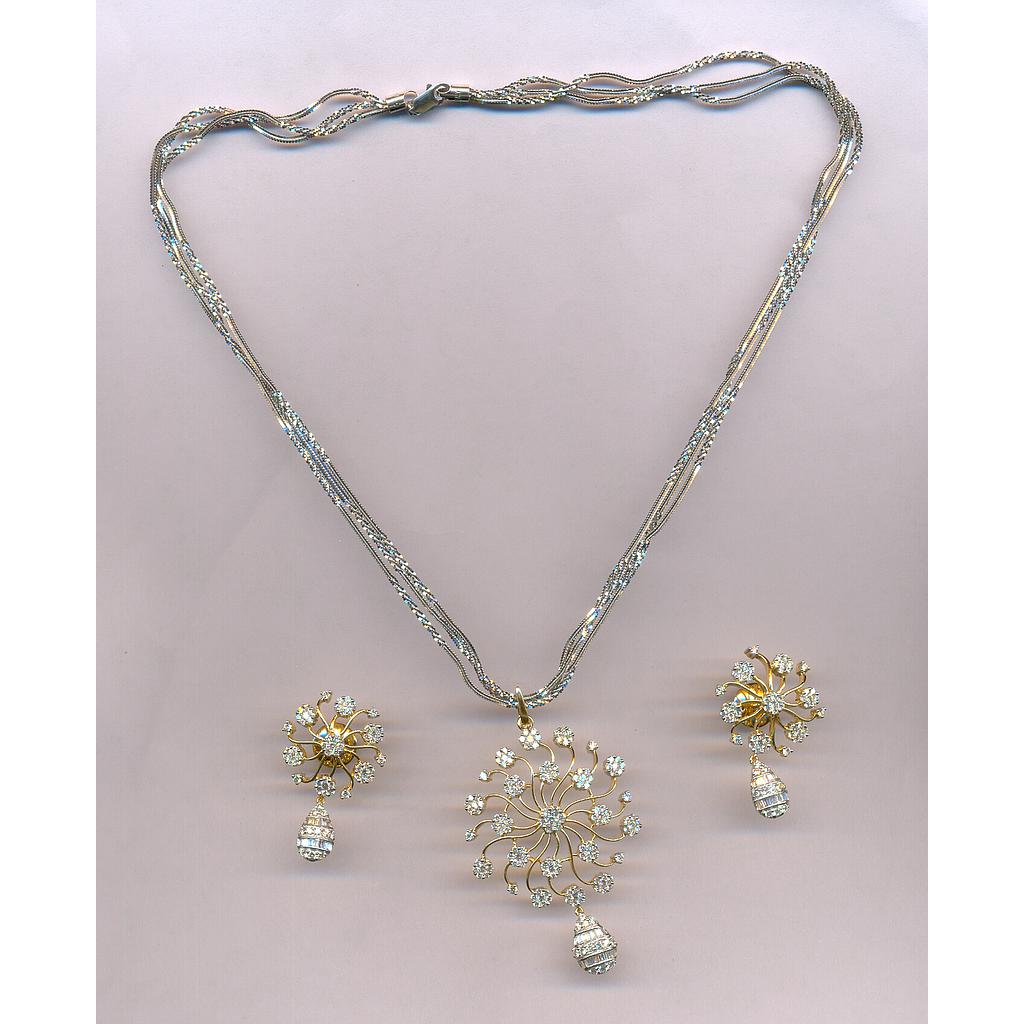 DIAMOND HALF SET PENDENT FANCY