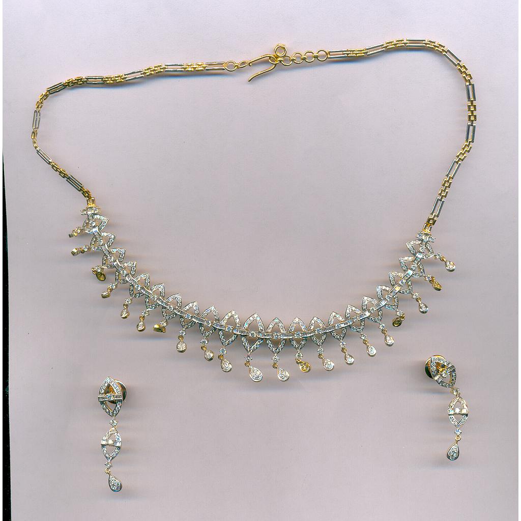 DIAMOND HALF SET ROUND FANCY