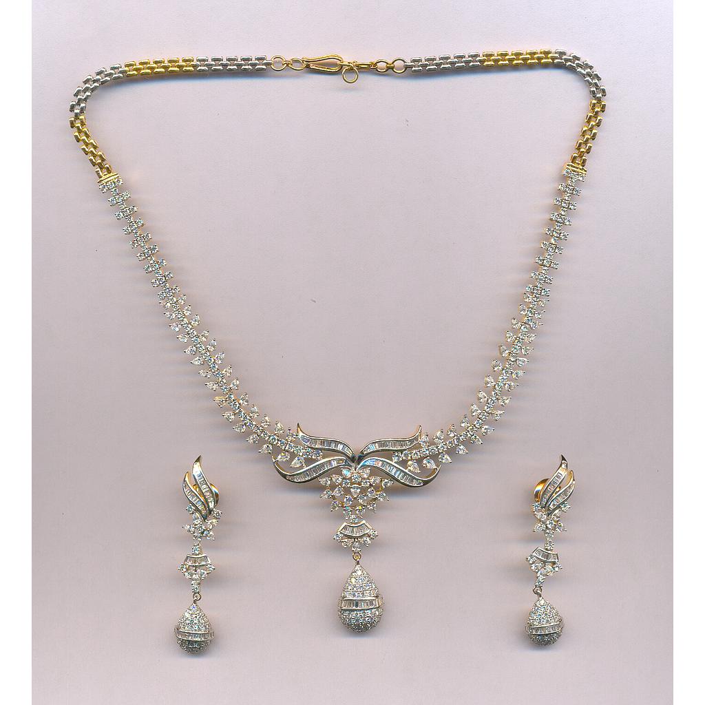 DIAMOND HALF SET ROUND FANCY