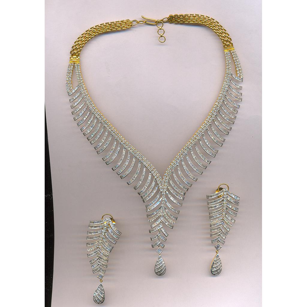 DIAMOND HALF SET ROUND FANCY