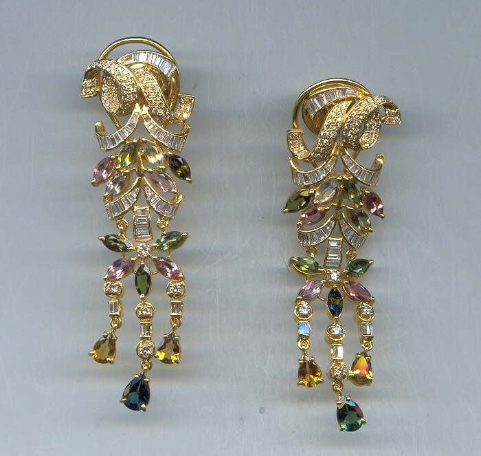 DIAMOND EARHANGING FANCY
