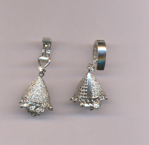 DIAMOND EARHANGING FANCY