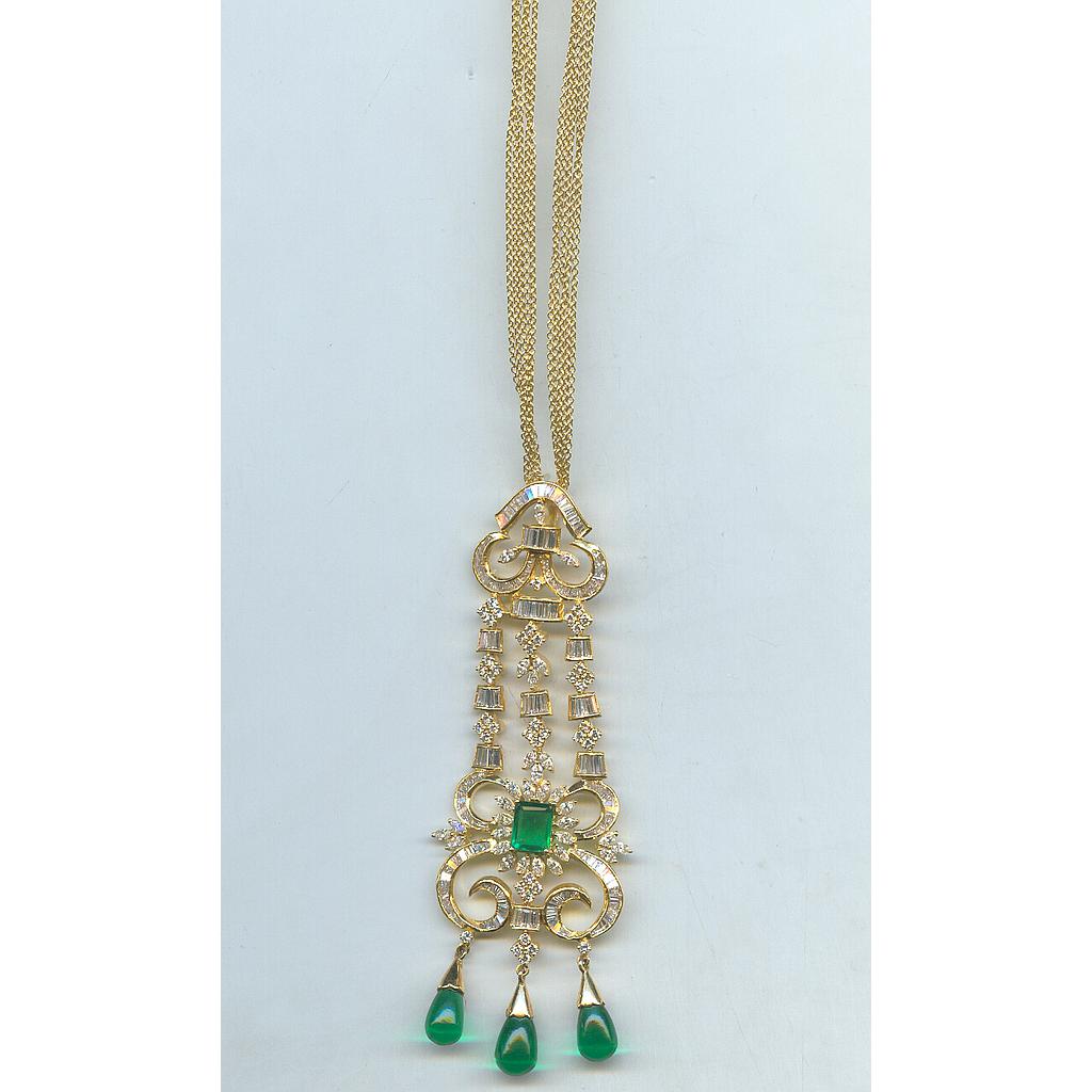 DIAMOND NECKLACE FANCY
