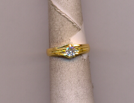 DIAMOND RING