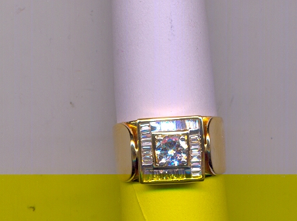 DIAMOND RING