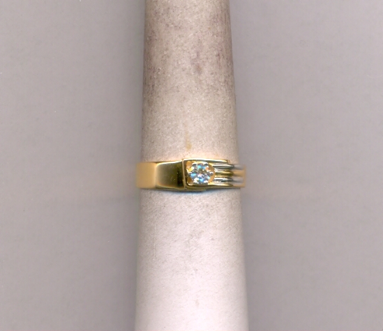 DIAMOND RING