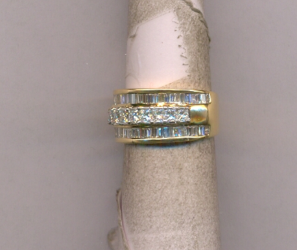 DIAMOND RING