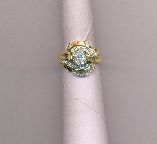 DIAMOND RING