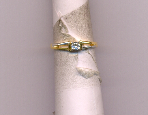 DIAMOND RING