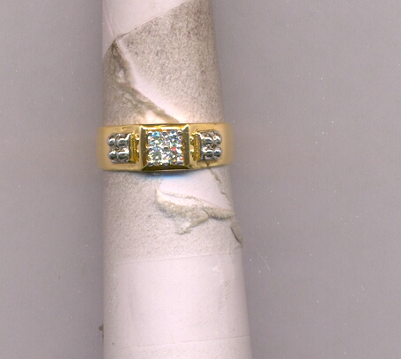 DIAMOND RING