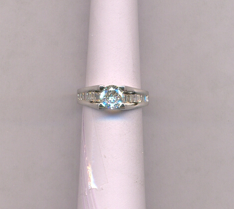 DIAMOND RING