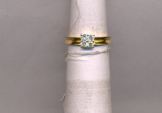 DIAMOND RING
