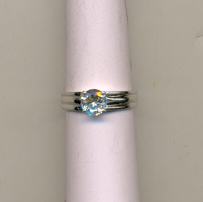 DIAMOND RING FANCY