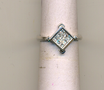 DIAMOND RING GENTS