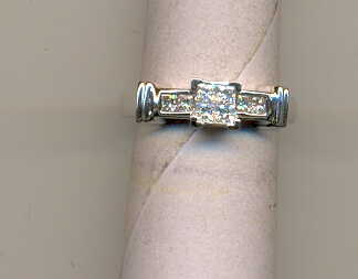 DIAMOND RING GENTS