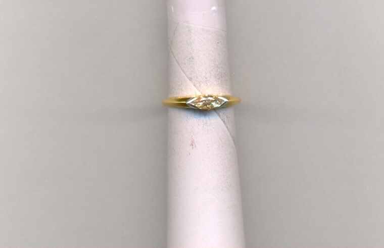 DIAMOND RING LADIES