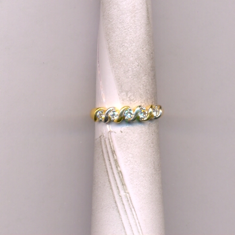 DIAMOND RING LADIES FANCY