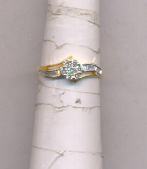 DIAMOND RING LADIES FANCY