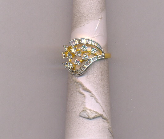 DIAMOND RING LADIES FANCY