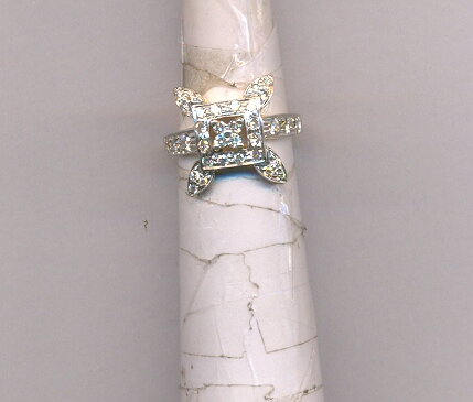 DIAMOND RING LADIES FANCY