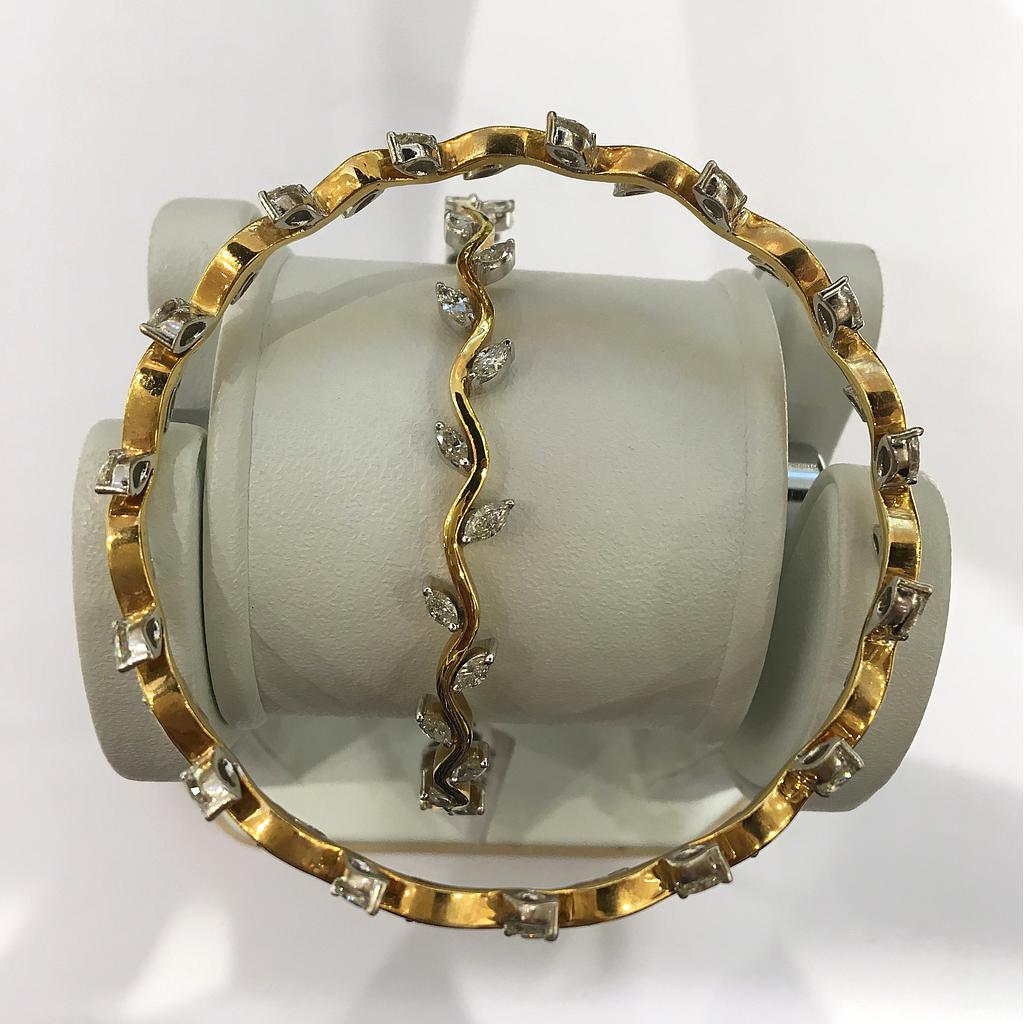 DIAMOND BANGLE