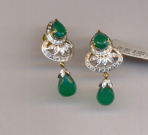 DIAMOND EARHANGING