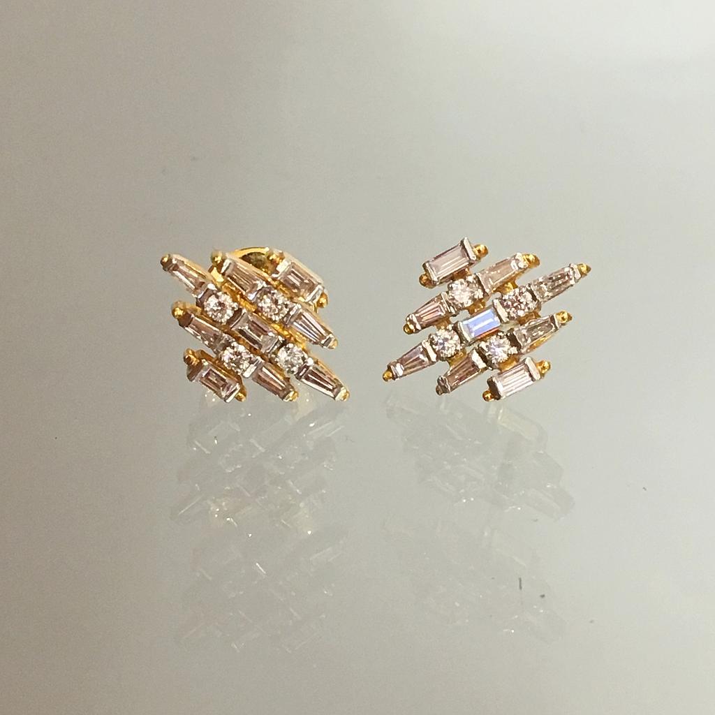 DIAMOND TOP