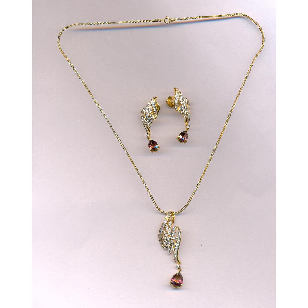 DIAMOND SET PENDENT FANCY