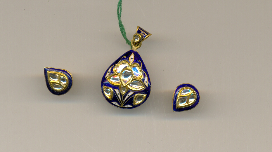 DIAMOND FULL SET PENDENT POLKI