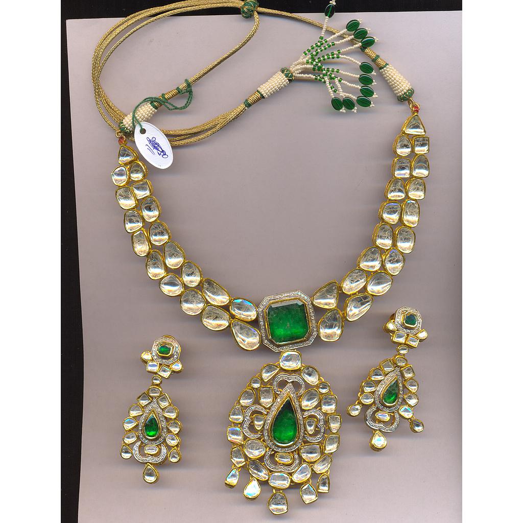 DIAMOND HALF SET ROUND POLKI