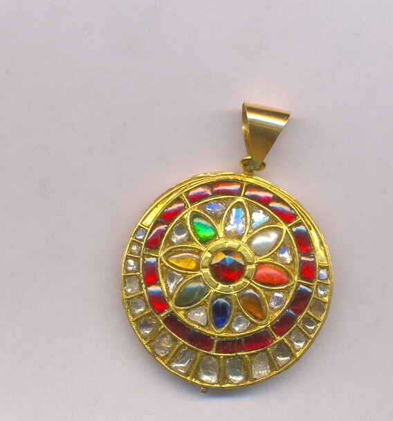 DIAMOND PENDENT POLKI