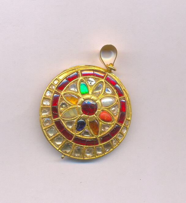 DIAMOND PENDENT POLKI