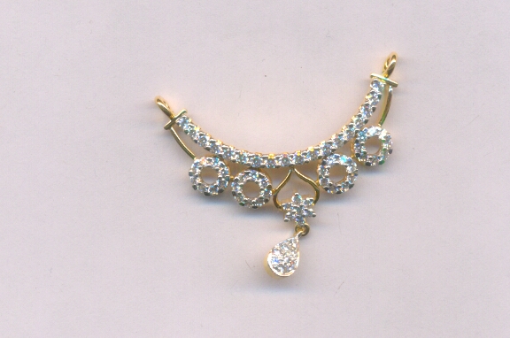 GOLD PENDENT