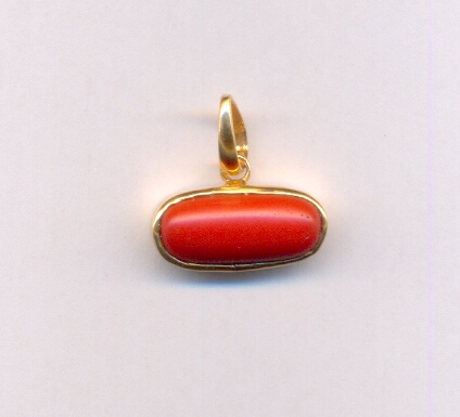GOLD PENDENT PLAIN EXCLUSIVE