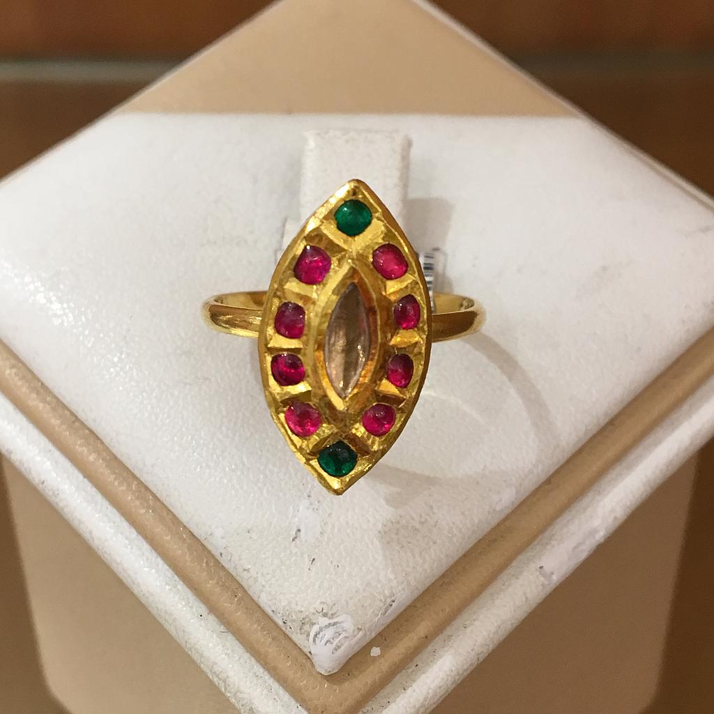 GOLD RING LADIES KUNDAN GENERAL