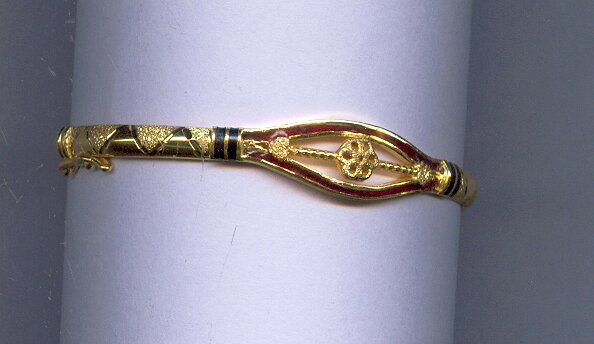 GOLD BANGLE BABY