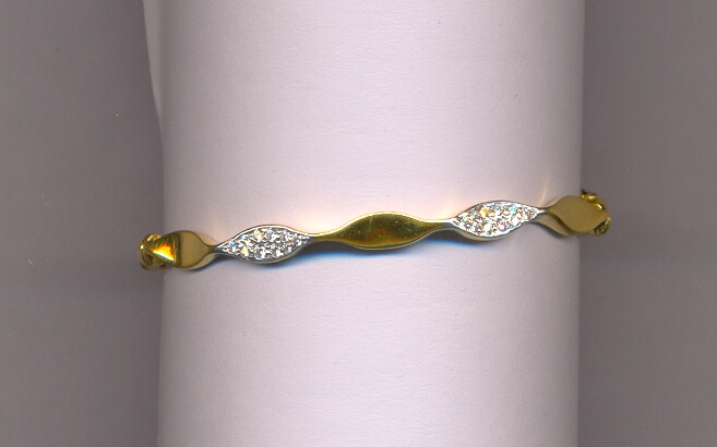 GOLD BANGLE
