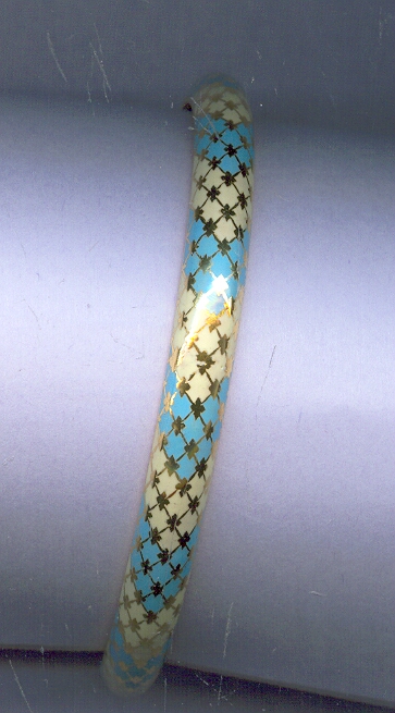 GOLD BANGLE