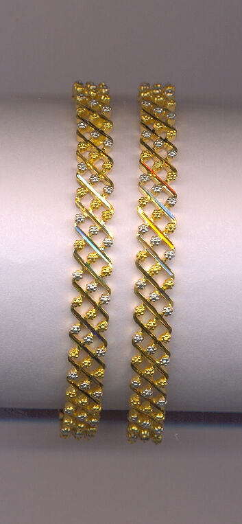 GOLD BANGLE