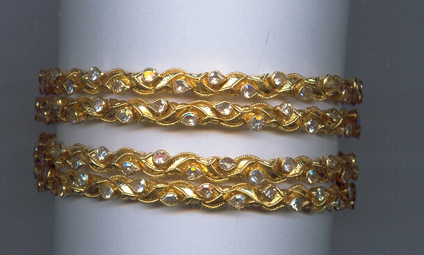 GOLD BANGLE ANTIQUE EXCLUSIVE