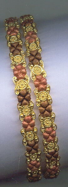GOLD BANGLE ANTIQUE EXCLUSIVE